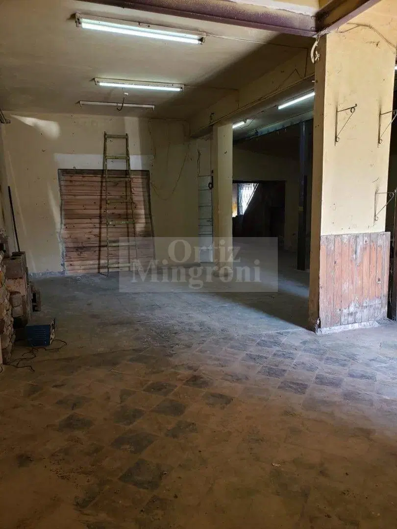 Depósito Galpón  en Alquiler en Lomas de Zamora,  G.B.A. Zona Sur 5