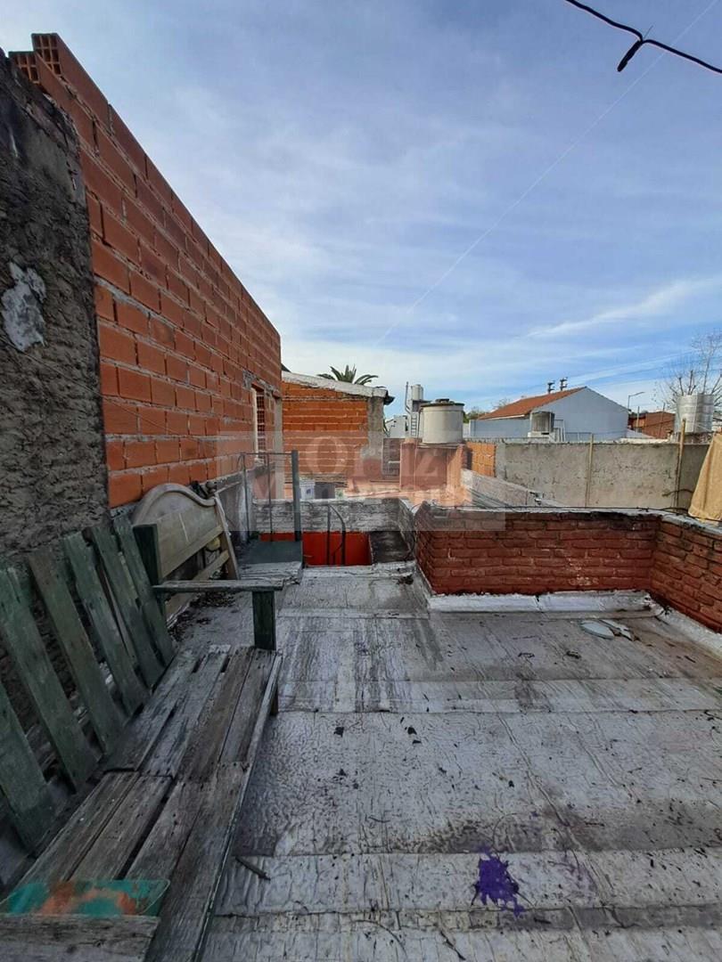 Foto de Departamento PH en Alquiler en Lomas de Zamora, G.B.A. Zona Sur, imagen 4