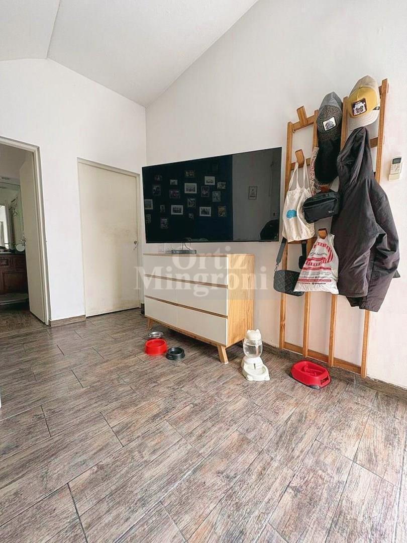 Foto de Departamento PH en Venta en Lanús Este, Lanús, G.B.A. Zona Sur, imagen 2