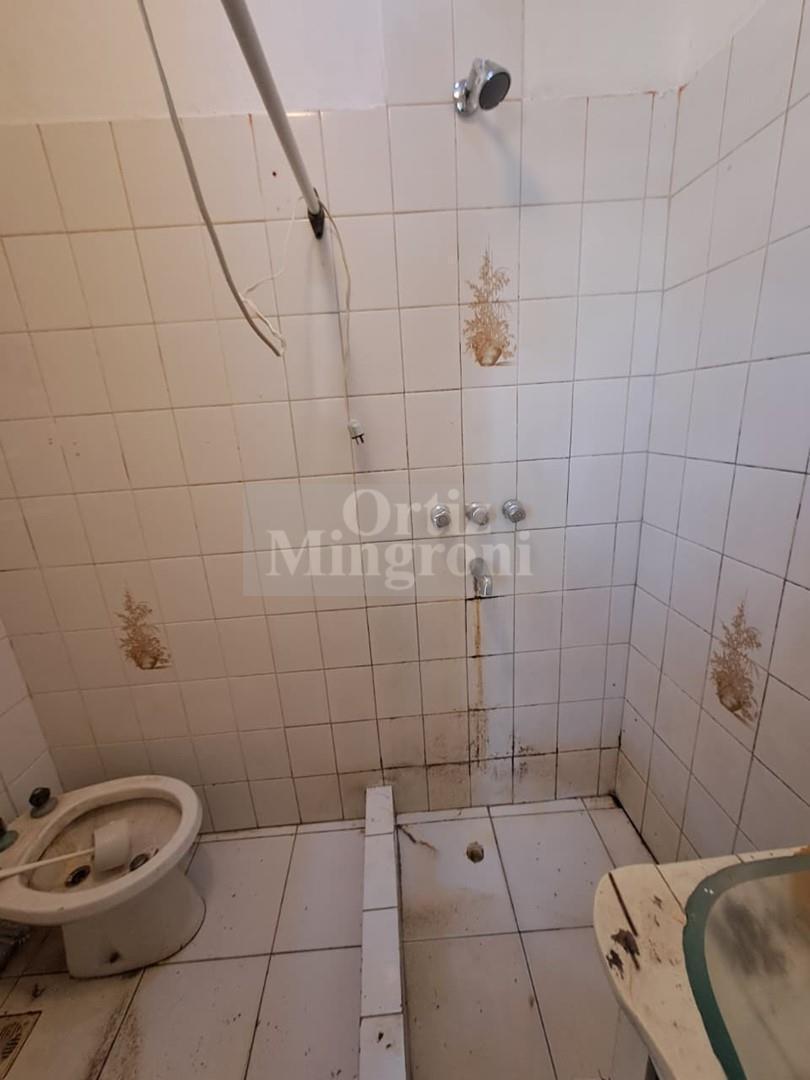 Foto de Departamento PH en Alquiler en Lomas de Zamora, G.B.A. Zona Sur, imagen 3