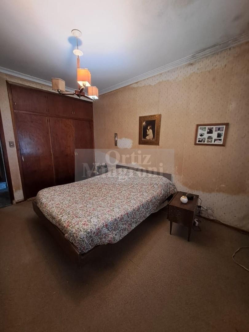 Foto de Casa Chalet en Venta en Banfield, Lomas de Zamora, G.B.A. Zona Sur, imagen 4