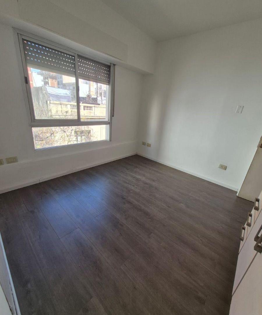 Foto de departamento monoambiente al frente, imagen 1