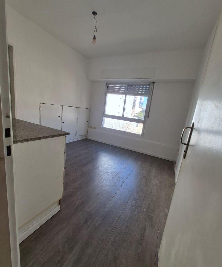 Foto de departamento monoambiente al frente, imagen 4