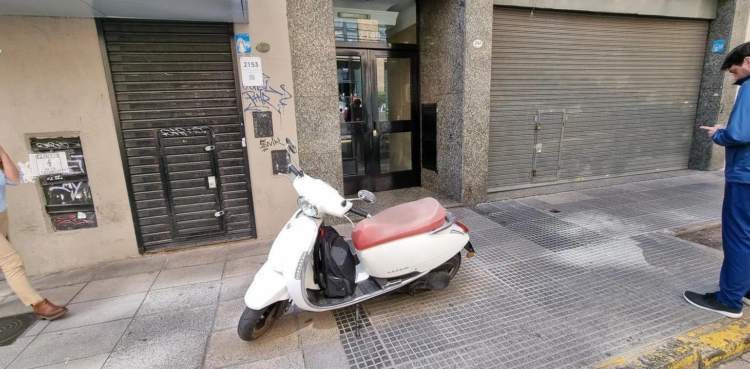 Oficina en Recoleta 5