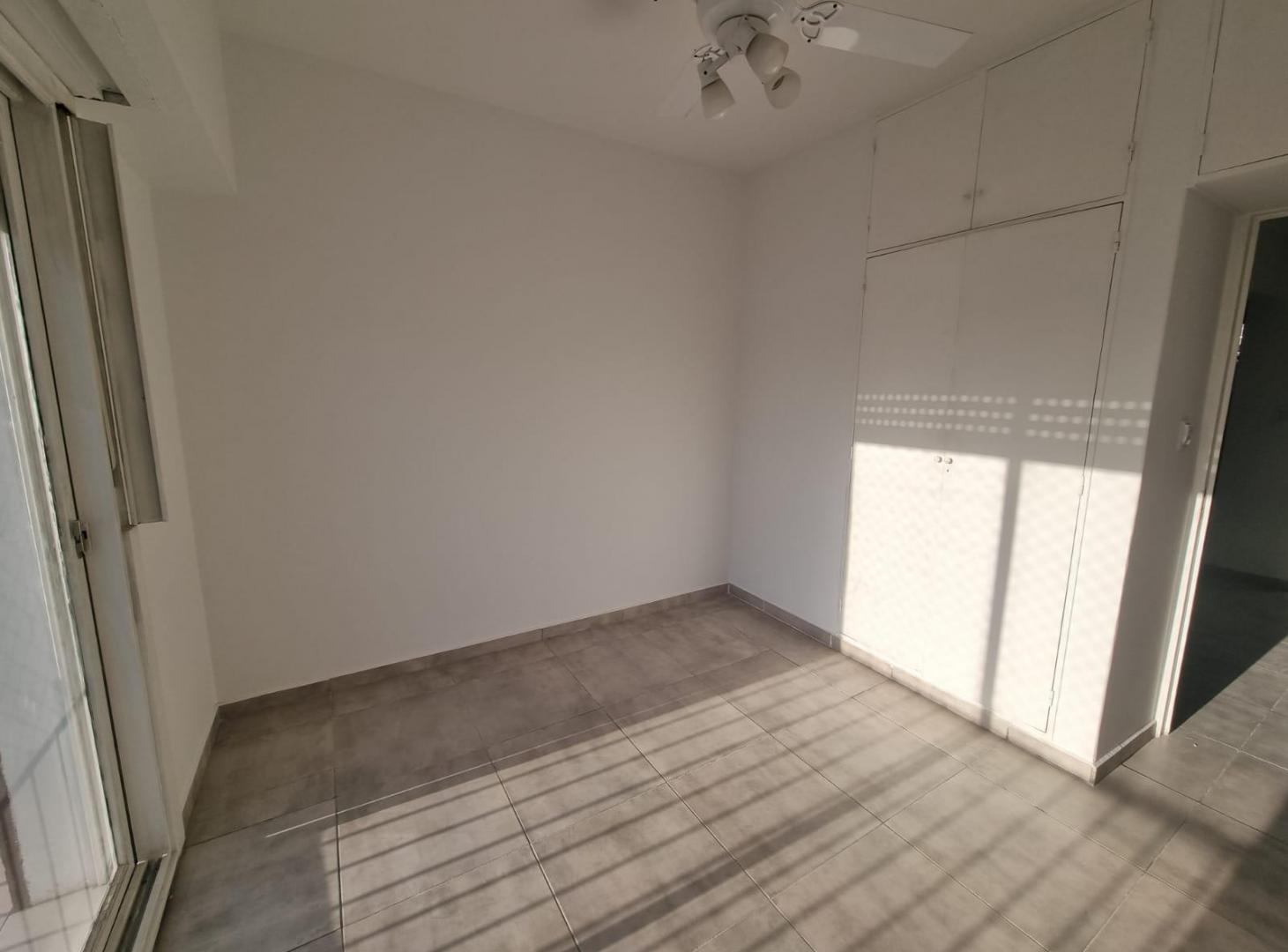 Foto de Venta Departamento 2 ambientes (Apto Profesional) Saavedra, imagen 3