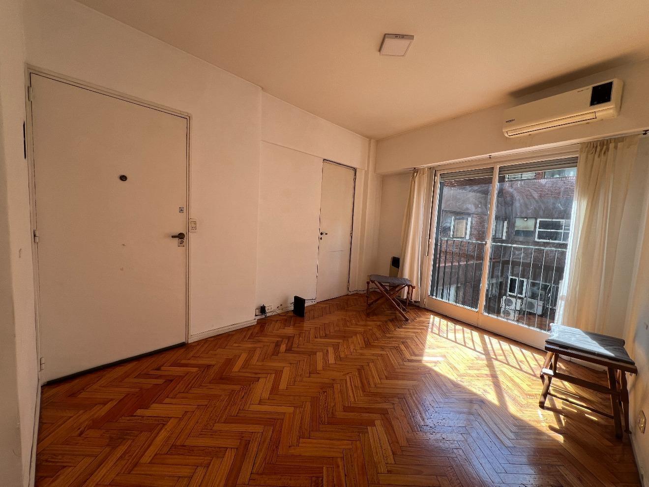 Foto de DOS AMBIENTES MUY LUMINOSO, TODO EXTERNO, imagen 1