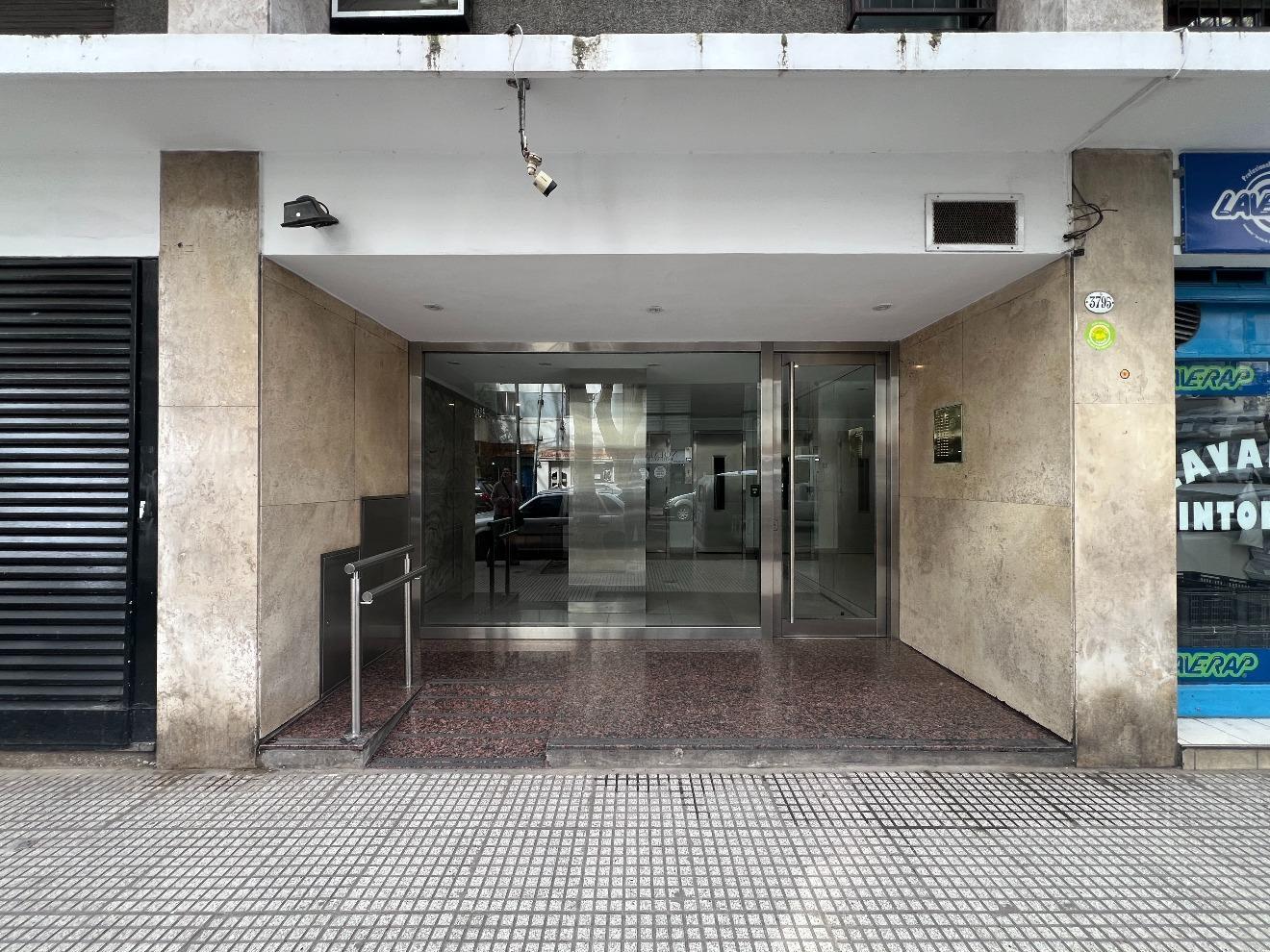 Foto de DOS AMBIENTES MUY LUMINOSO, TODO EXTERNO, imagen 3