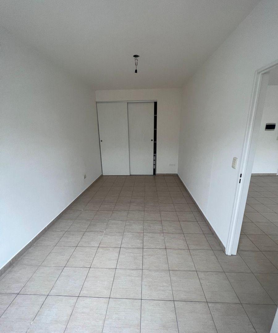 Foto de Departamento en PH 2 Ambientes - Parque Patricios - Pje. Cotagaita 1818, imagen 4