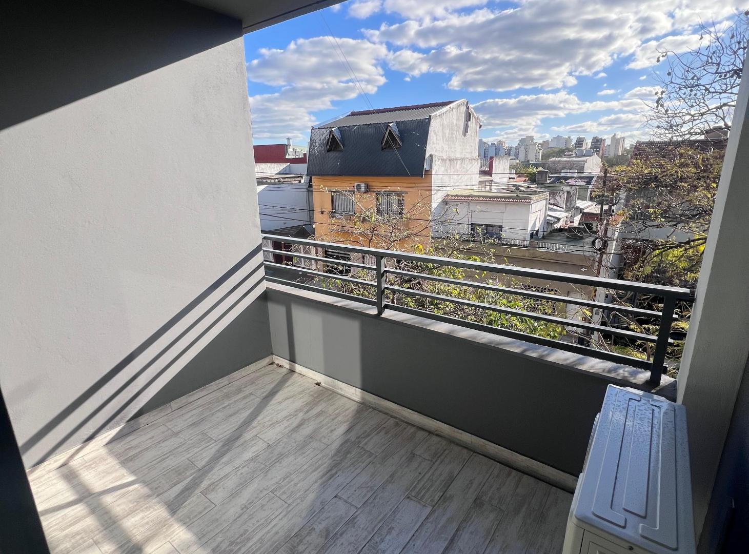 Foto de Alquiler 1 Ambiente Divisible con Balcon Terraza, San Cristobal - Boedo, imagen 1