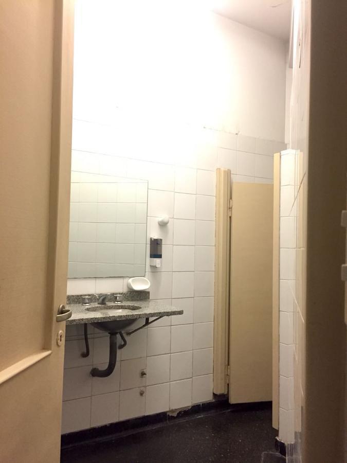 Piso de Oficinas en Alquiler en Microcentro!