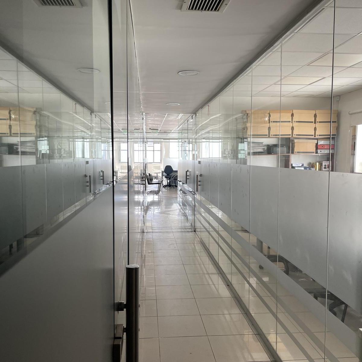 Foto de 310m2 en 2 plantas. Exc Inmueble comercial en el Centro de Flores, imagen 4