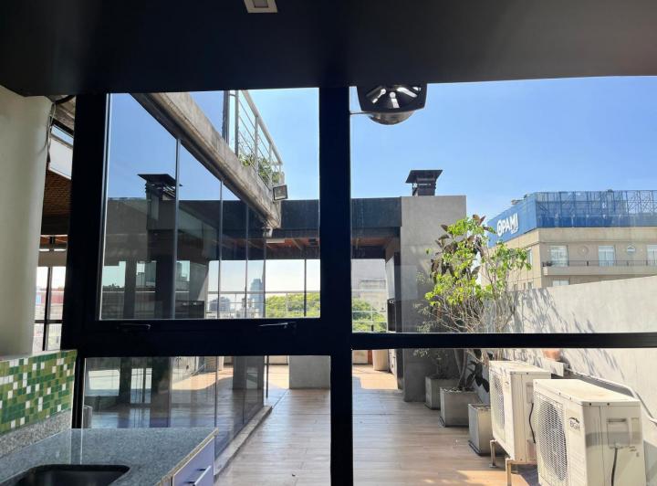 Foto de Excelente Piso de Oficinas. Con vista abierta! Excelente conectividad., imagen 5