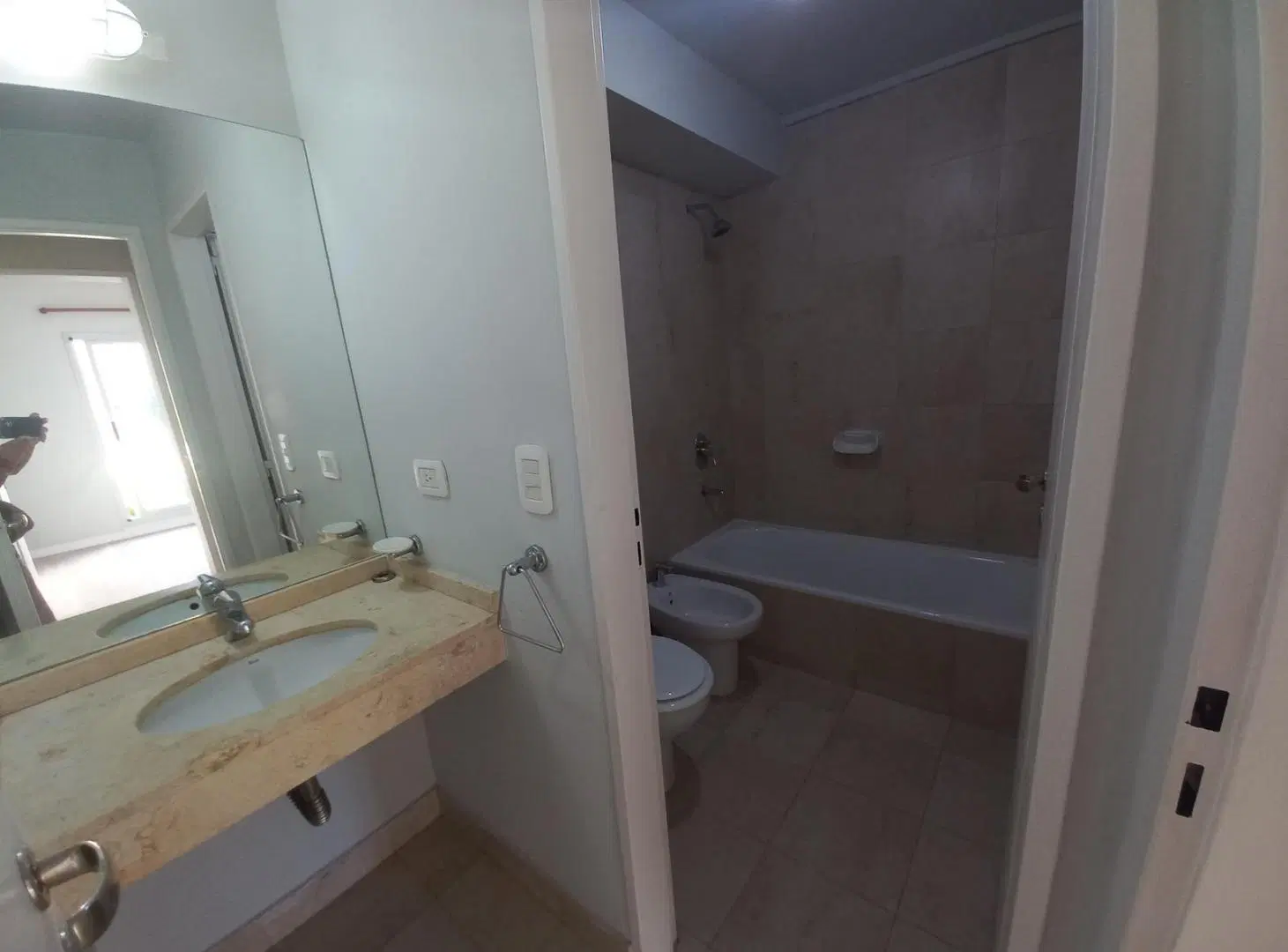 MB 2 Ambientes con cochera y Amenities!! Olivos 5