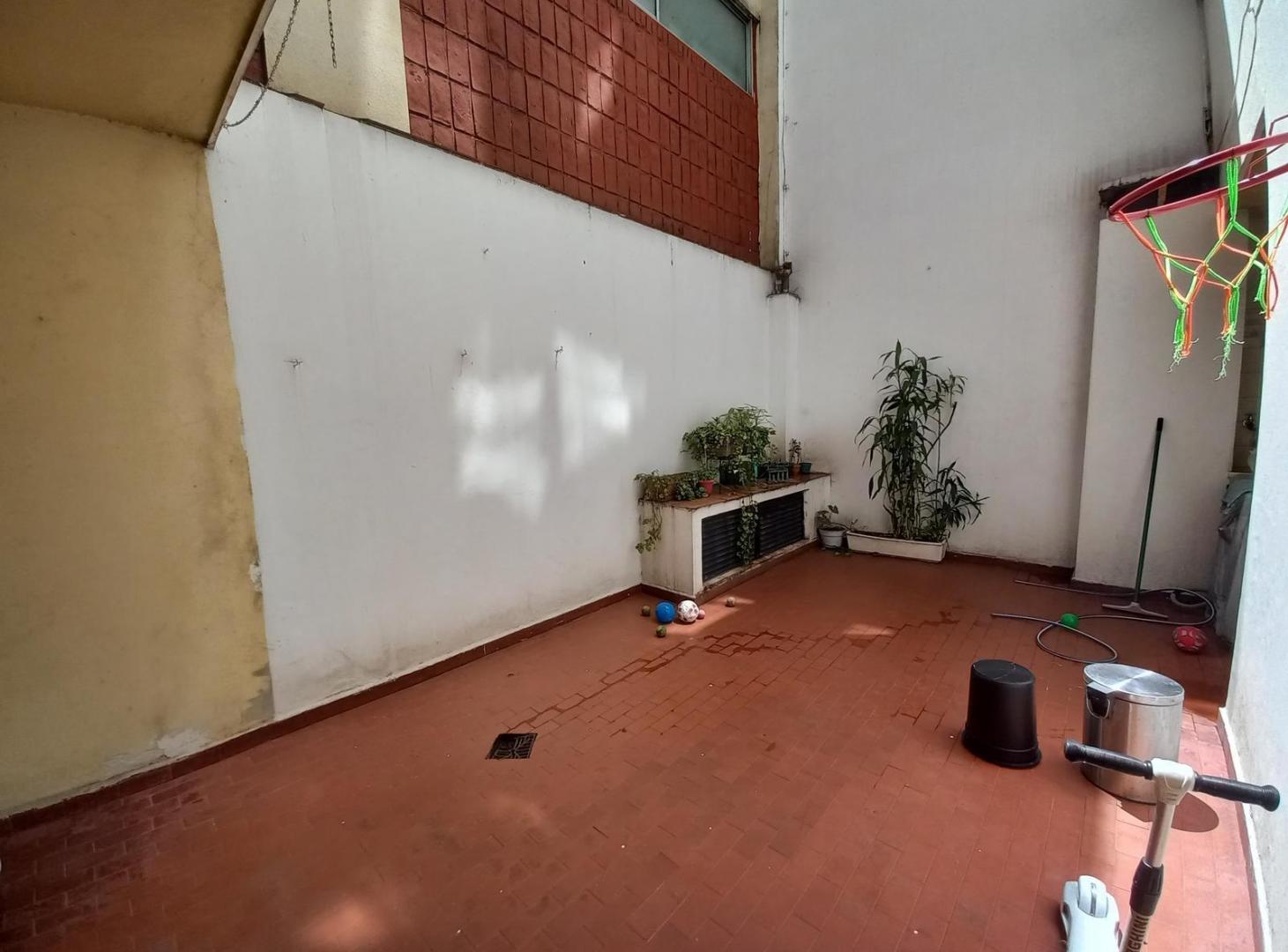 Foto de 3 ambientes con patio privada en excelente Ubicacion!!!, imagen 4