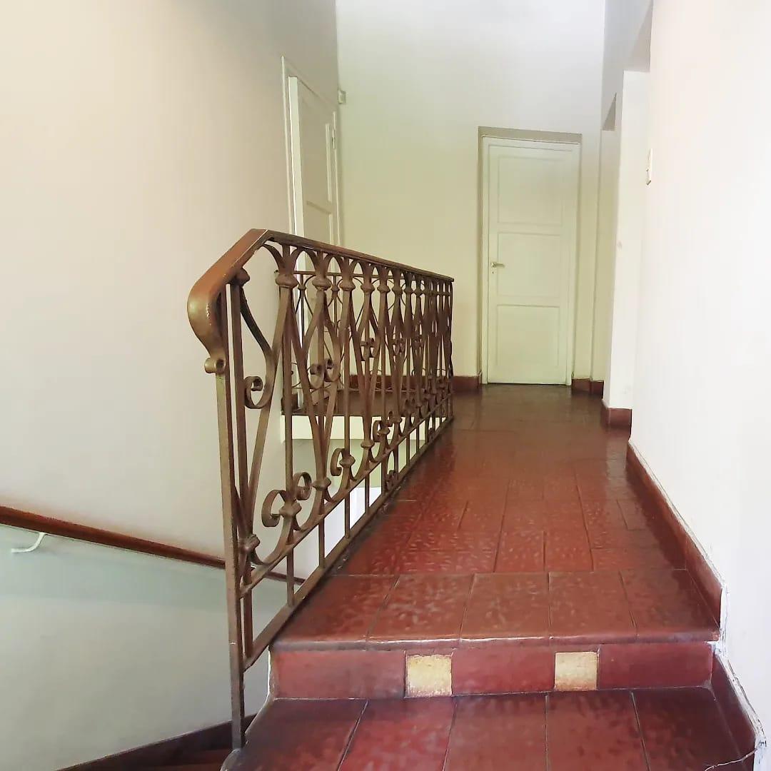 Importante Inmueble en Venta Barrio Bombal de La Ciudad de Mendoza 2