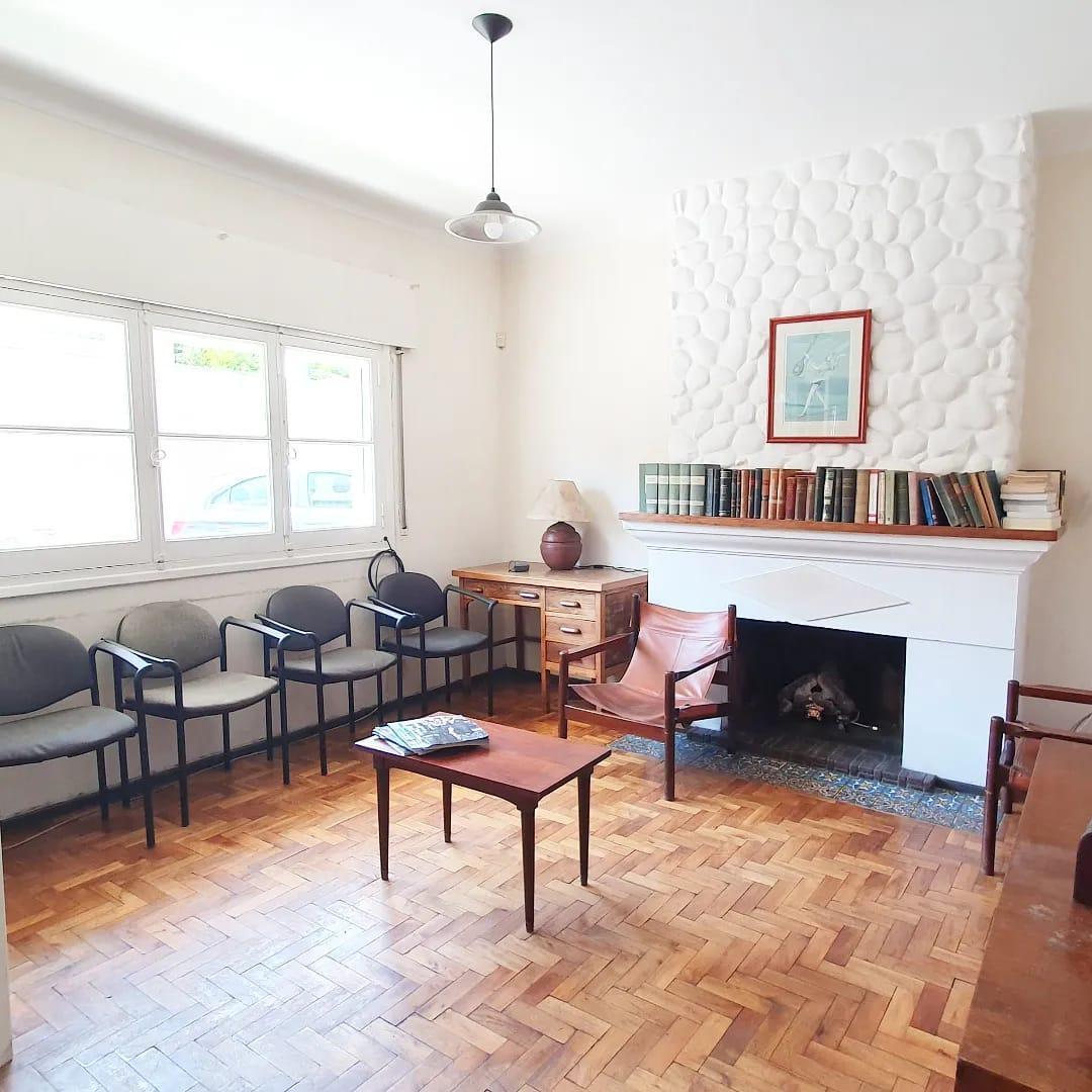 Importante Inmueble en Venta Barrio Bombal de La Ciudad de Mendoza 1