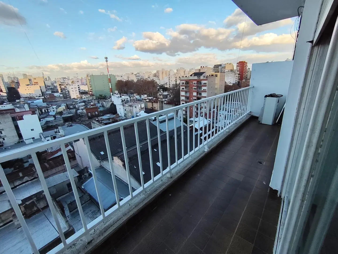 2 AMBIENTES AMPLIO BALCON CORRIDO 2