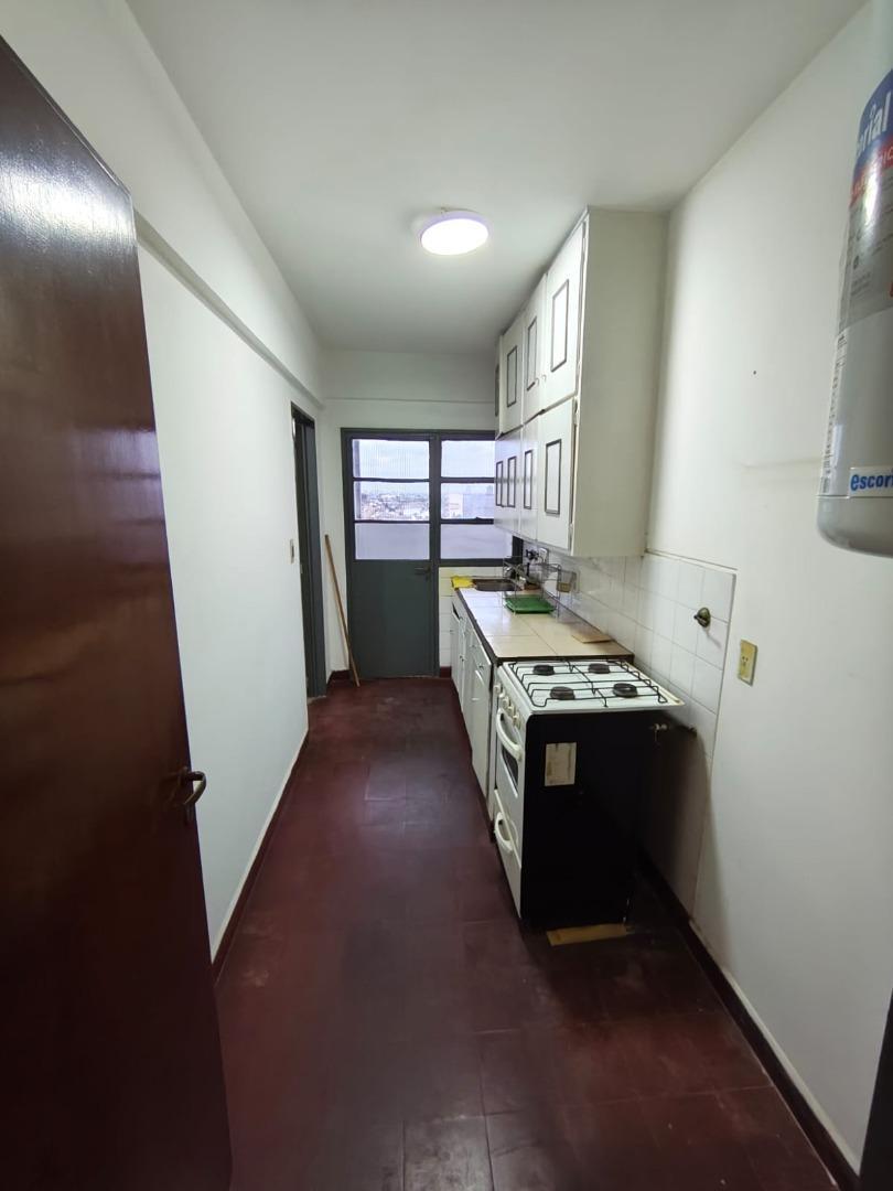 Foto de 3 AMBIENTE CON BALCON, imagen 5