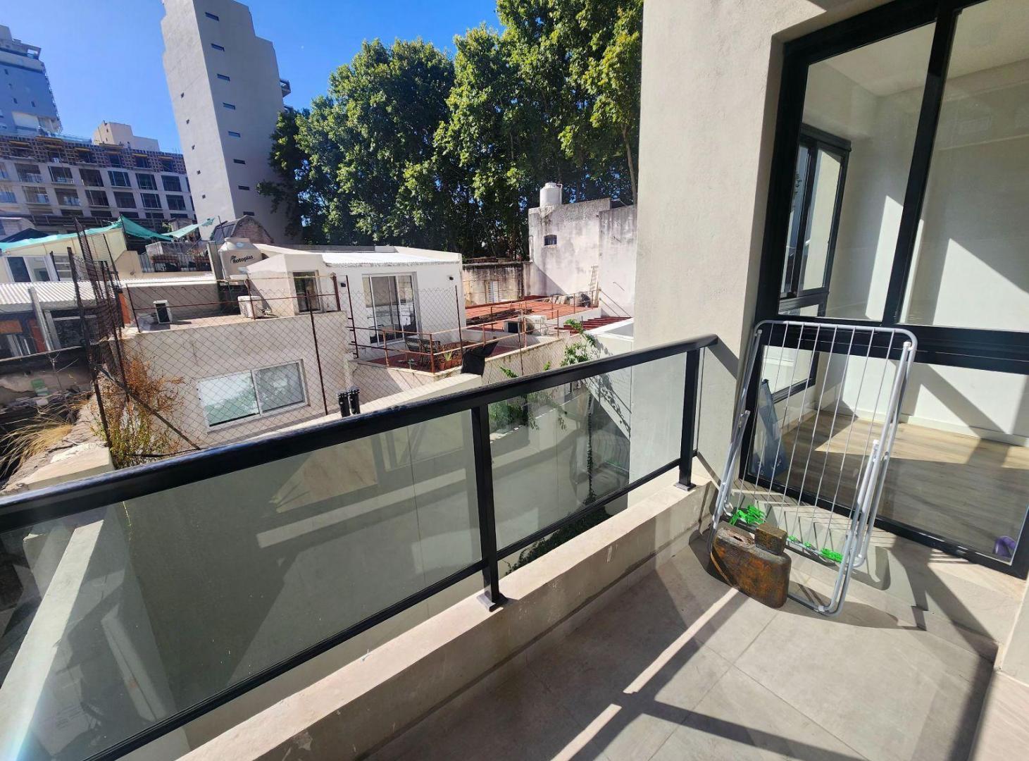 Departamento en venta tres ambientes con cochera fija