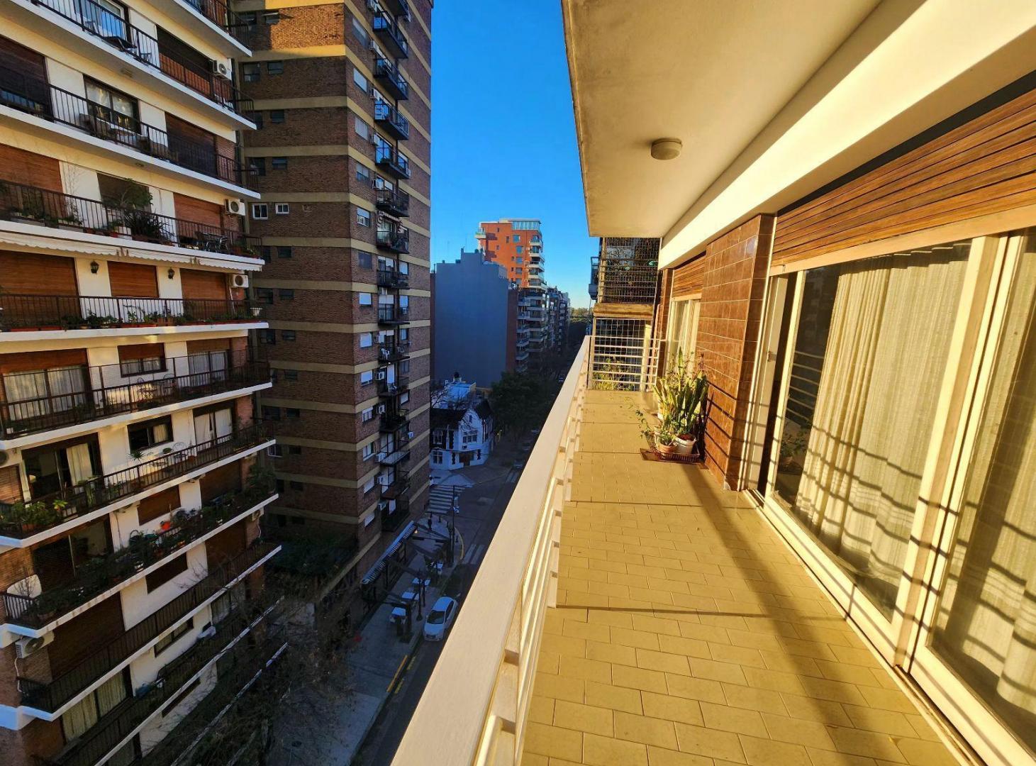 Foto de Departamento en Venta 4 ambientes con cochera, imagen 1