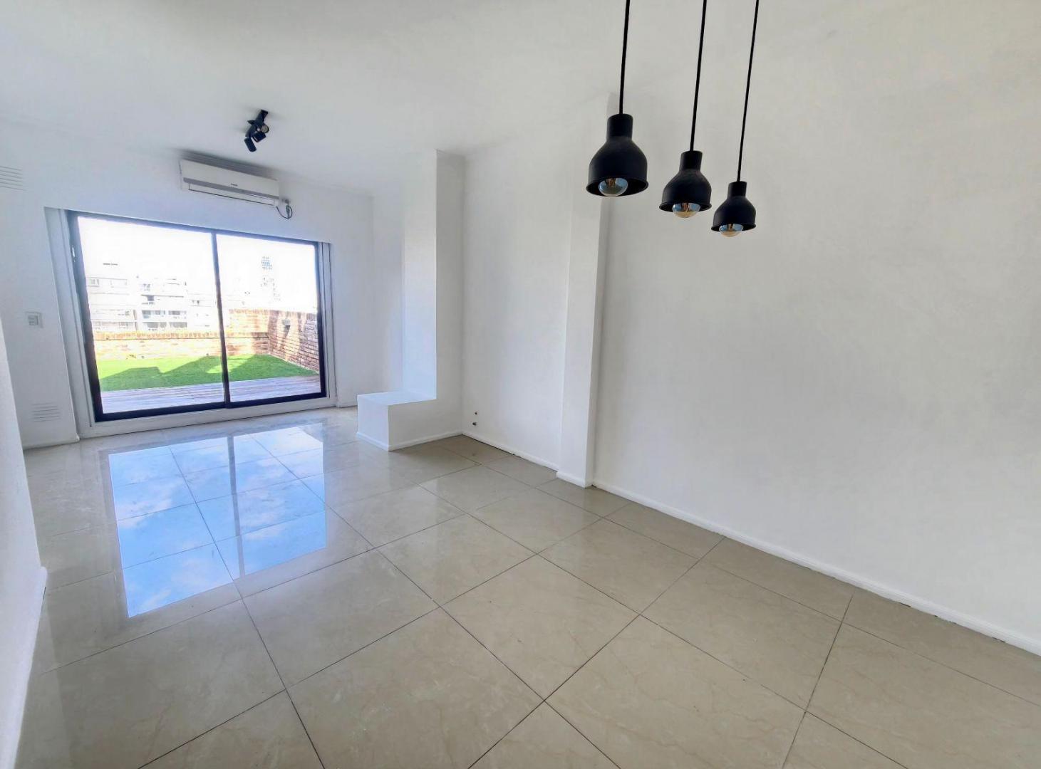 Foto de Departamento en alquiler tres ambiente terraza y parrilla propia, imagen 2