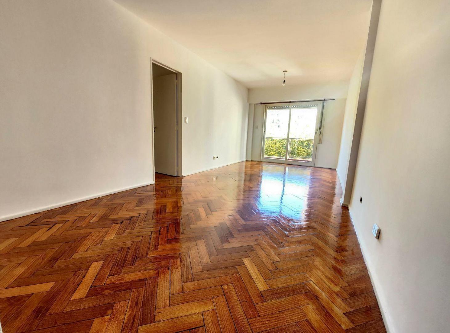 Foto de Departamento en alquiler 5 ambientes con cochera Solo uso comercial, imagen 4