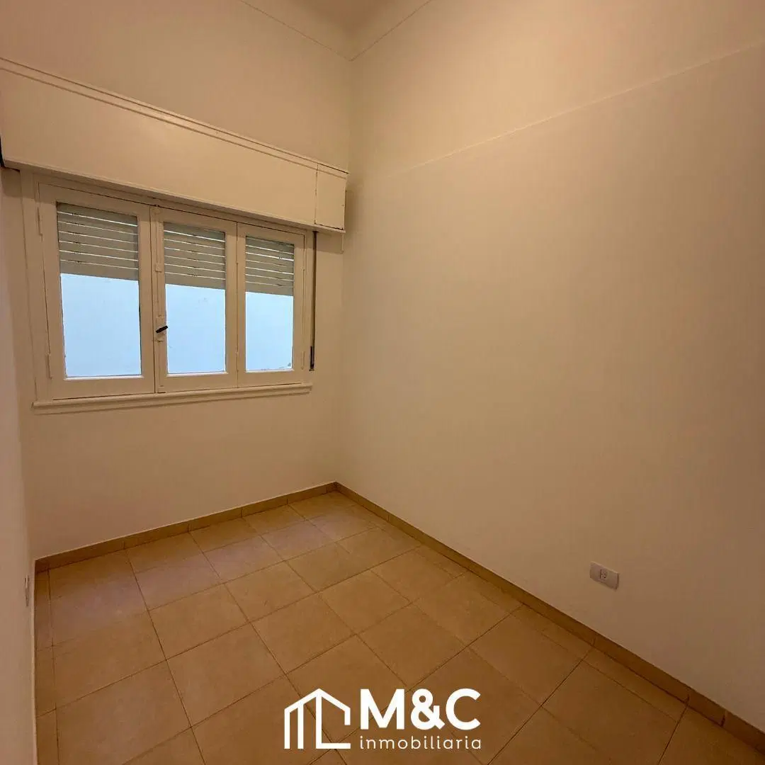 Departamento 3 ambientes. | CALVO, CARLOS al 1900 3