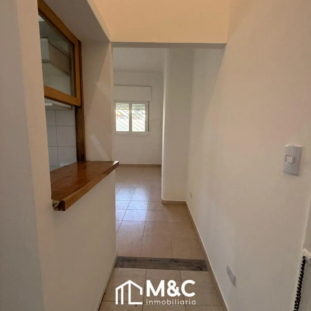 Departamento 3 ambientes. | CALVO, CARLOS al 1900 5