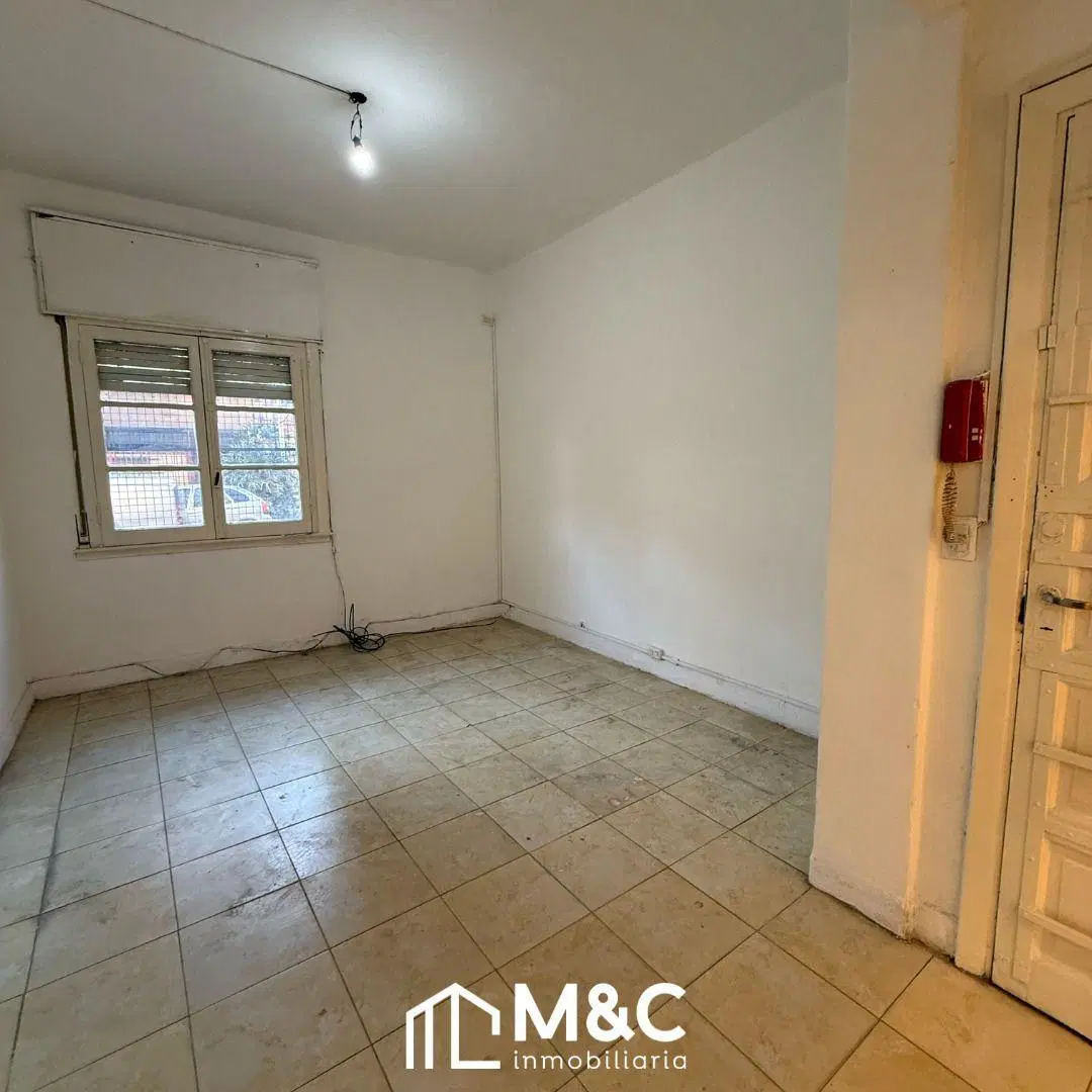 Departamento 2 ambientes. | TRES ARROYOS al 2900 3