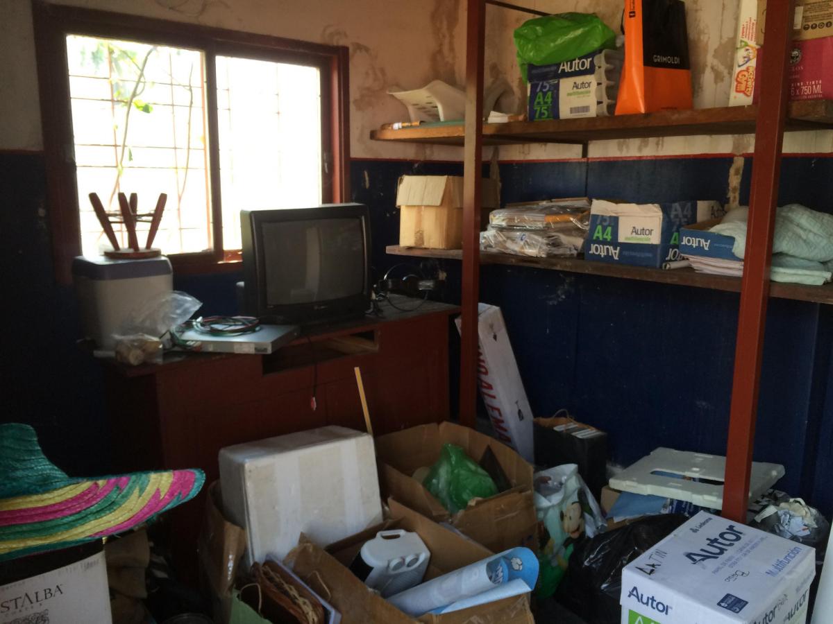 Foto de Olivos Casa c/local y cochera s/Pelliza 4 amb Z C3 – lote 300m, imagen 2