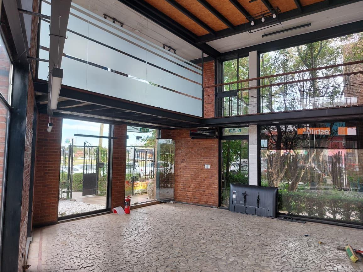 Local comercial en alquiler en colectora en Pilar Km 43