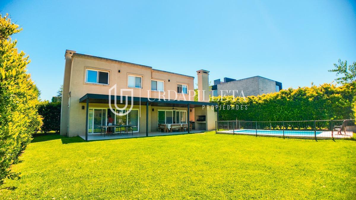 Casa en venta con 3 dormitorios en Ayres Plaza, Pilar