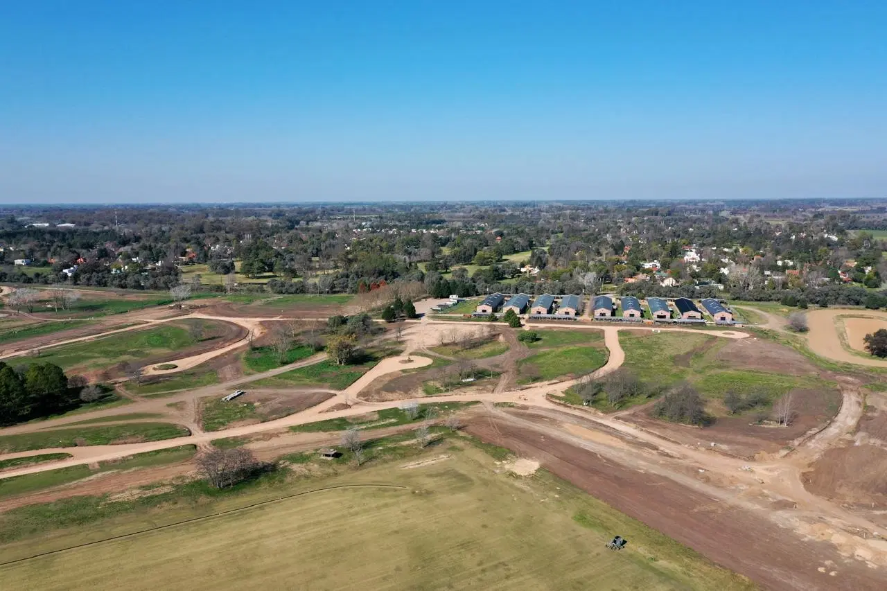 Lote en venta en El Tilbury - Pilará- Pilar 4