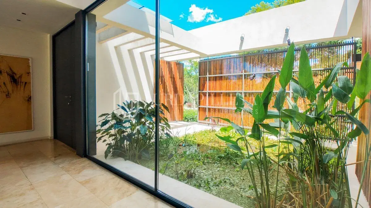 Casa en venta sobre lote interno en Ayres De Pilar- Pilar 2