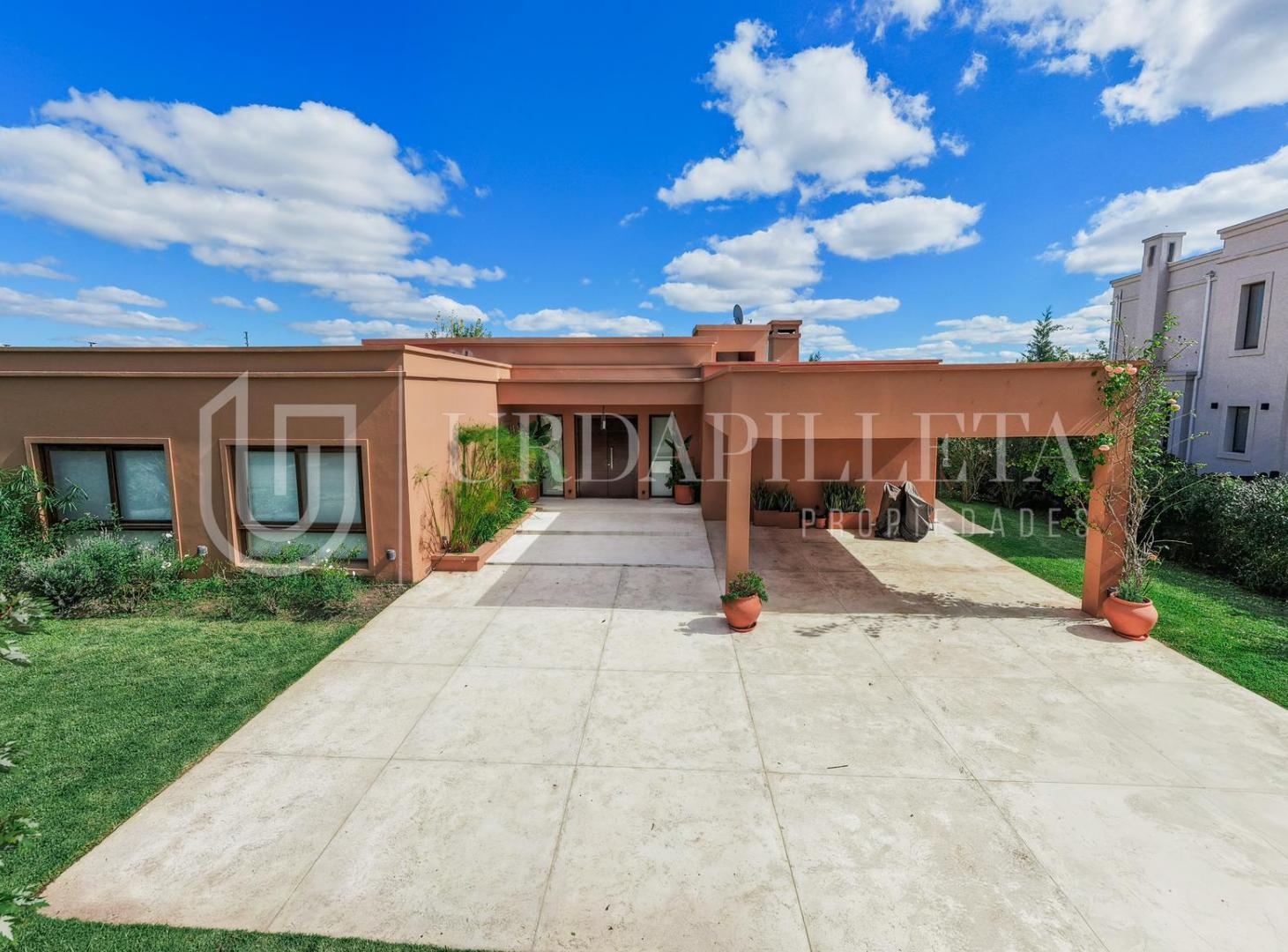 Casa en venta en Estancias Del Pilar La Argentina