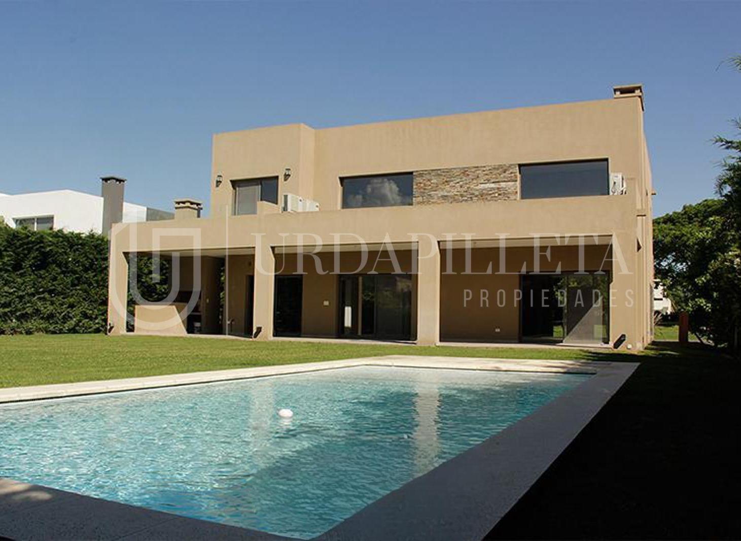 Casa en venta en La Lomada de Pilar