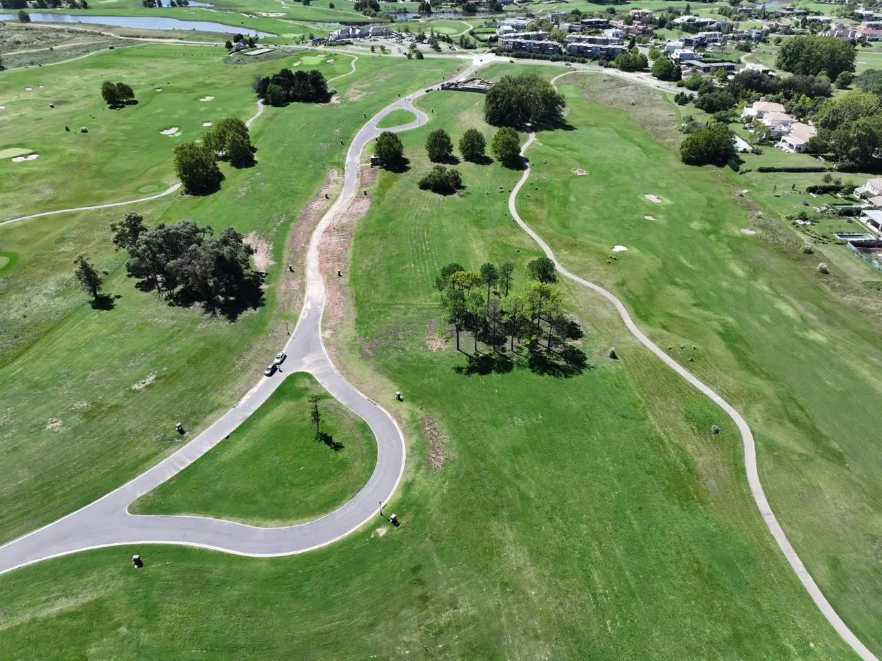 Lote en venta en Pilara sobre cancha de Golf en el Faeton - Pilar 3