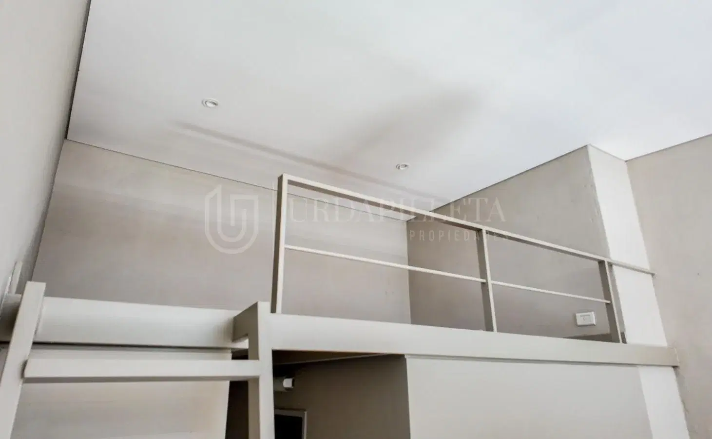 Departamento en venta tipo loft con balcón y parrilla en Ayres Vila Pilar 4