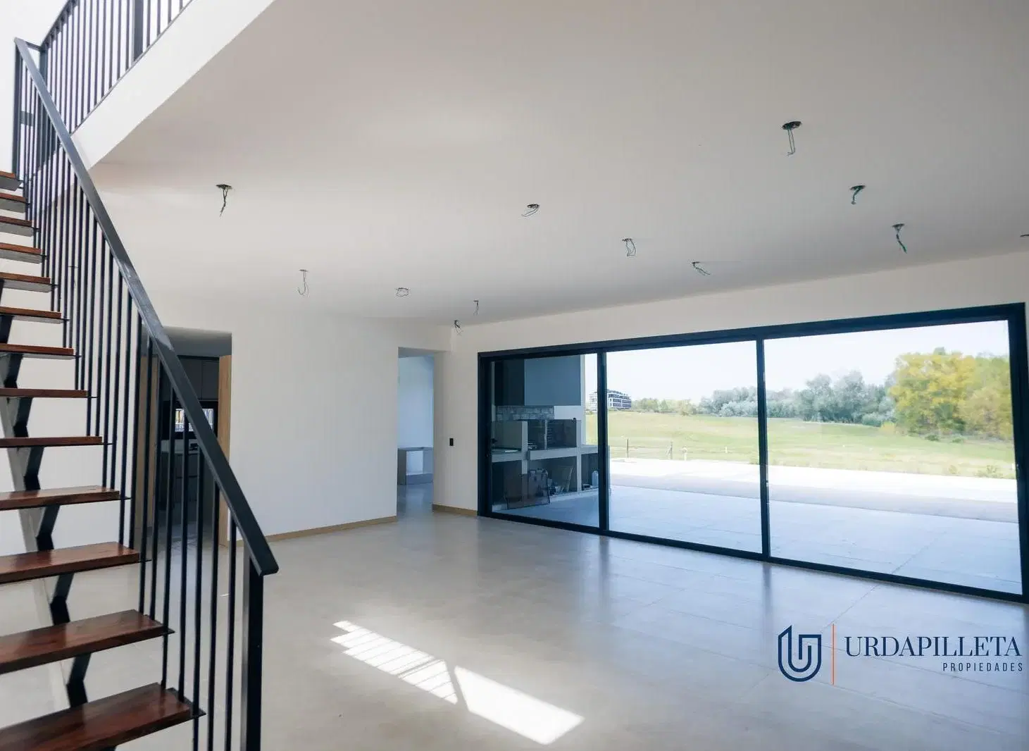 Casa en venta a estrenar con vista al golf en La Calesa- Pilará- Pilar 3