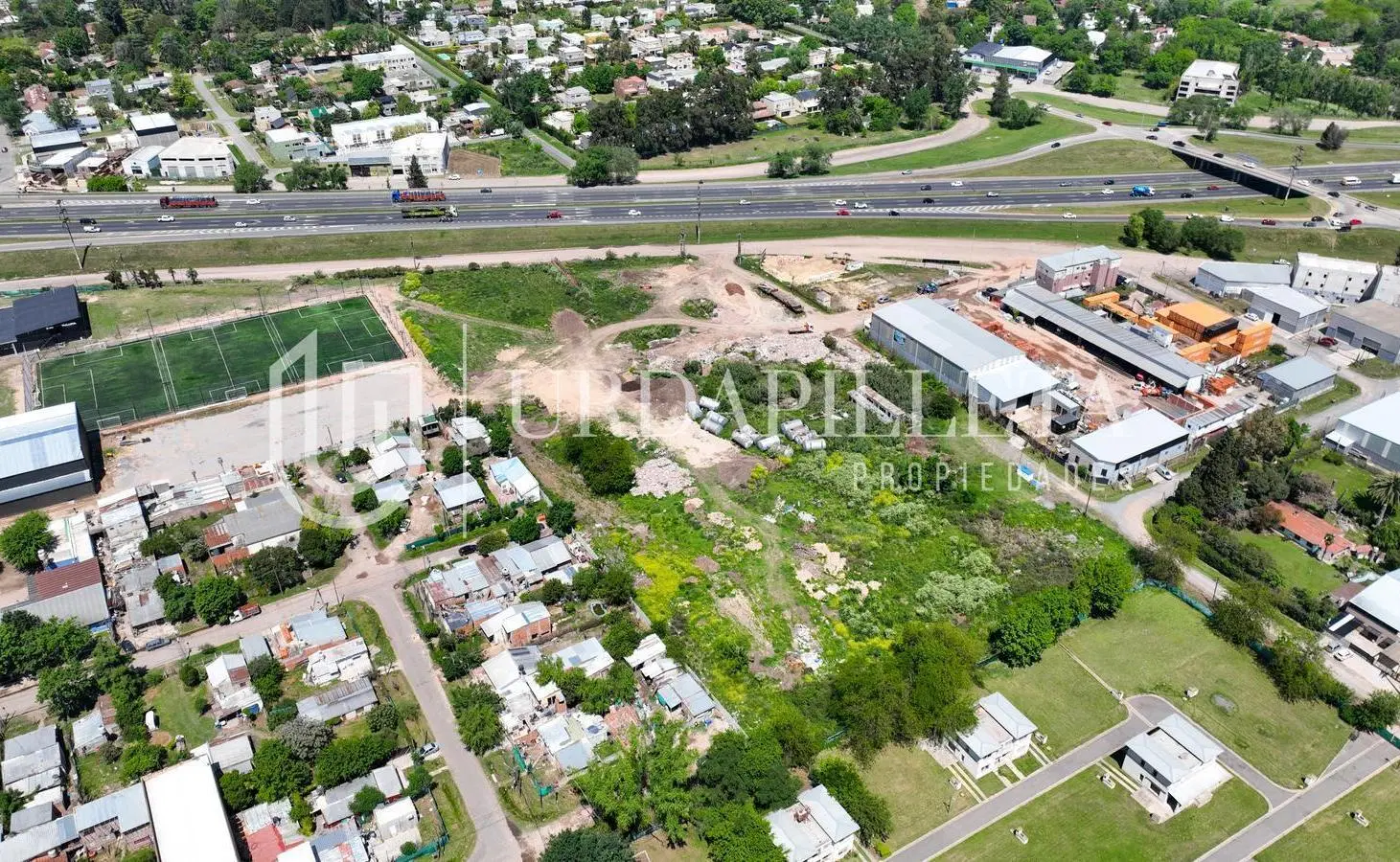 Terreno de 2 hectáreas en venta sobre Colectora, Pilar 2