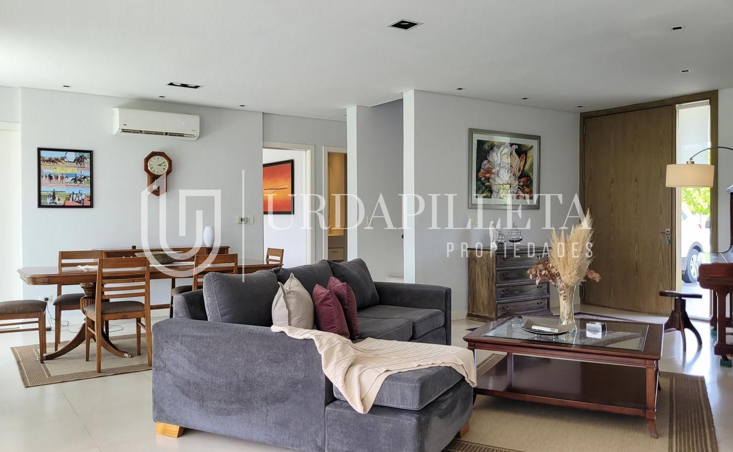Casa en venta en Ayres Plaza