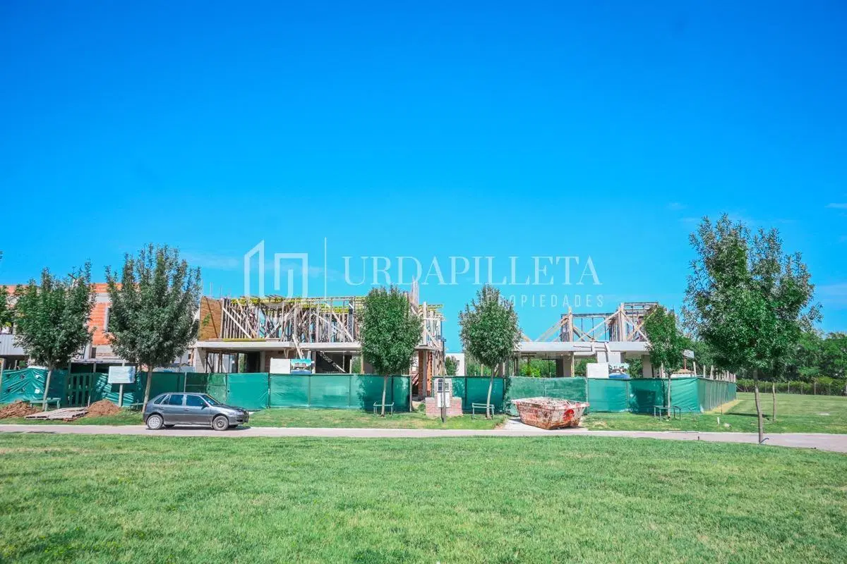 Casa en venta en Los Cardos 2