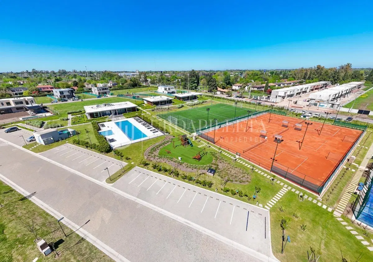 Casa en venta en Los Cardos 5