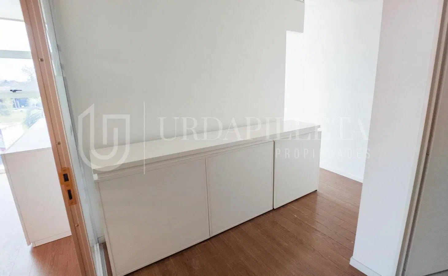 Oficina en alquiler en Skyglass 1 Ayres Vila Pilar 5