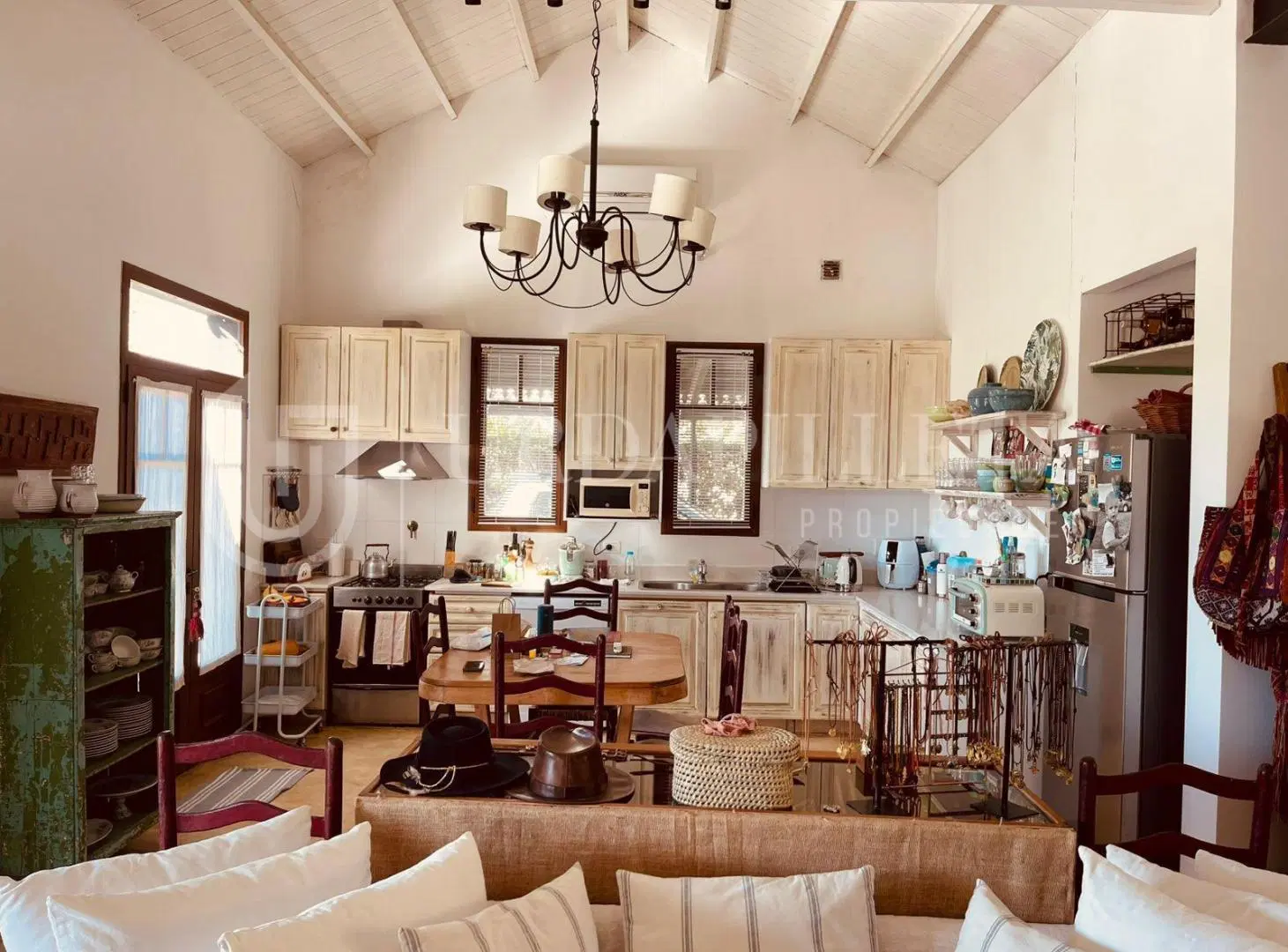 Casa en venta en La Emilia Pilar 2