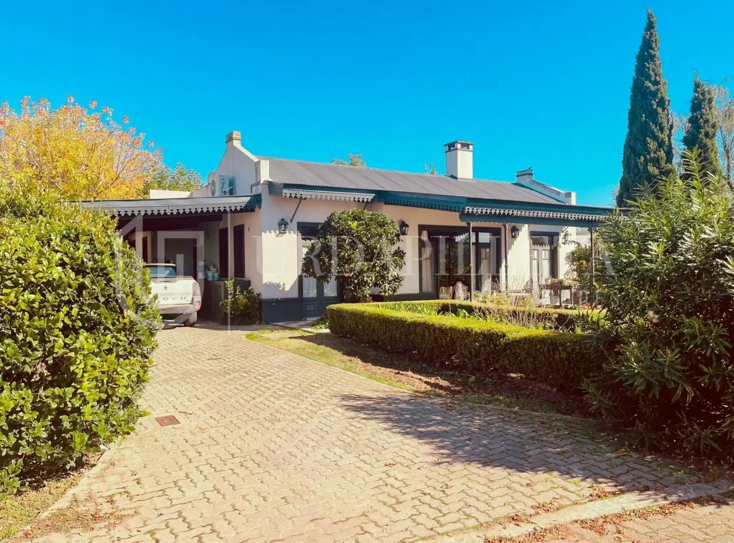 Casa en venta en La Emilia Pilar 4