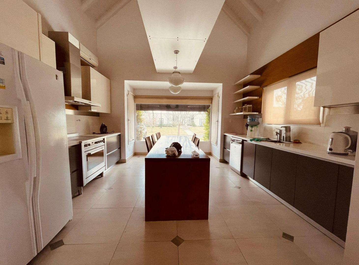 Casa en venta en Pilara en La Berlina - URDAPILLETA PROPIEDADES