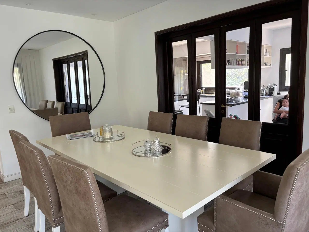 Casa en  venta en Ayres Plaza con vista a plazoleta 2