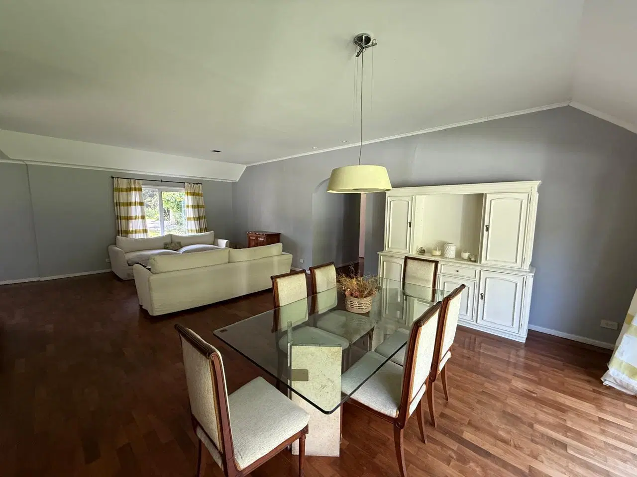 Casa en venta sobre lote de 1695,00 m²- Teresa Urdapilleta Propidades 3