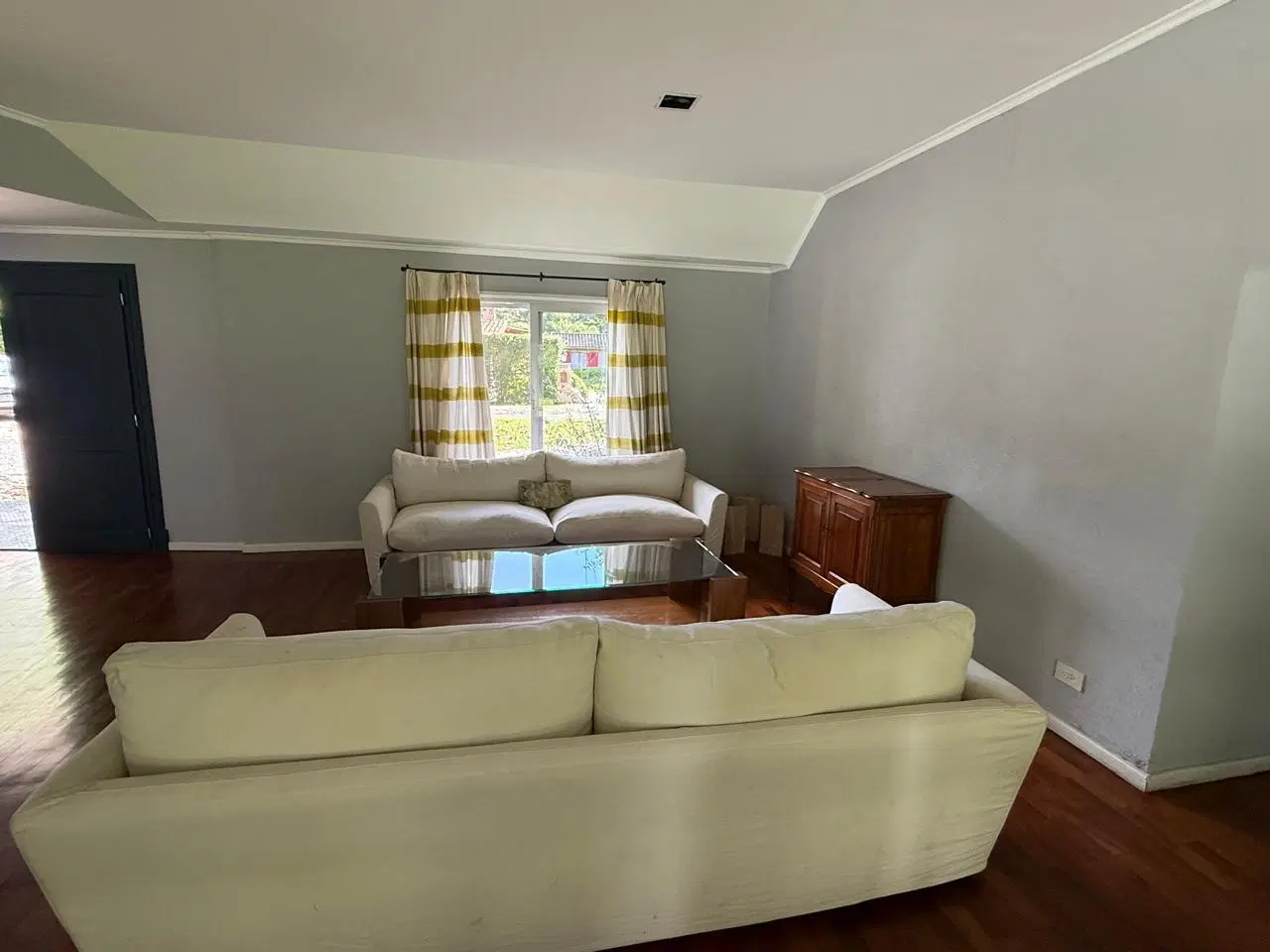 Casa en venta sobre lote de 1695,00 m²- Teresa Urdapilleta Propidades 4